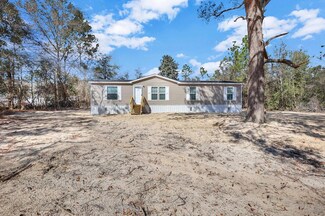 136 Bream Dr, Jesup, GA 31545