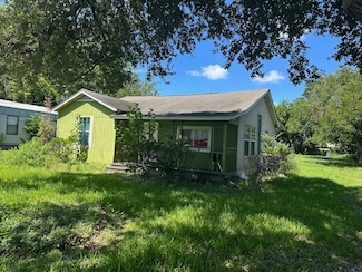 4226 F St, Houston, TX 77072