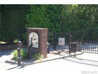 5412 Old Course Dr, Cramerton, NC 28032