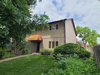 120 S 2nd St, Lindsborg, KS 67456