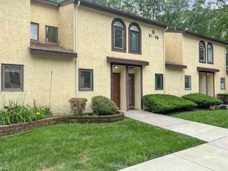 34 Vail Ct, Galloway, NJ 08205