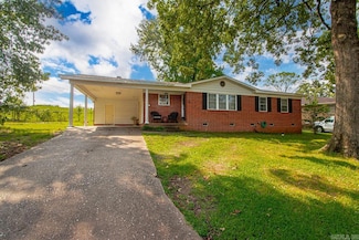523 Woodland, Benton, AR 72019