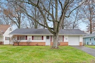 477 Linwood Dr, Alliance, OH 44601