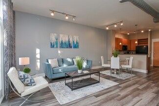 1901 Post Oak Blvd Unit 4114, Houston, TX 77056