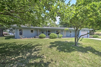 53 Norwood Dr, Decatur, IL 62521