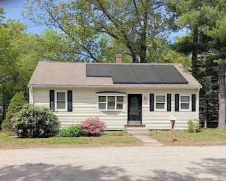 23 Mohawk St, Bellingham, MA 02019