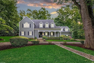 6 Cavray Rd, Norwalk, CT 06855