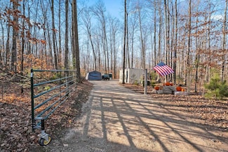 W7495 Central Ave, Middle Inlet, WI 54177