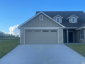 2804 Chasehire Dr, Lawrence, KS 66046