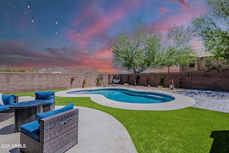 2405 W Cordia Ln, Phoenix, AZ 85085