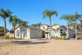 11420 E Belmont Ave, Sanger, CA 93657