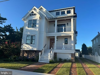 281 7th St, Avalon, NJ 08202