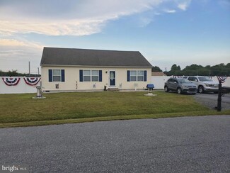 18335 Pin Oak St, Ellendale, DE 19941