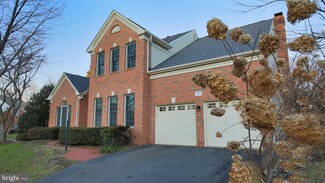 2501 Tallyrand Ct, Herndon, VA 20171