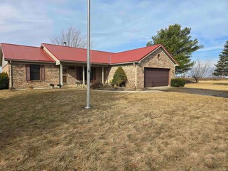 9940 S 400 Corner E, Walton, IN 46994