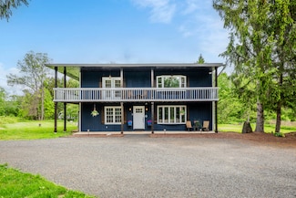 3 Lynns Corner Rd, Woodbury, CT 06798