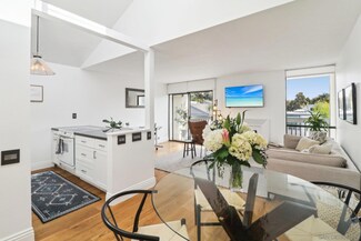 2376 Altisma Way Unit E, Carlsbad, CA 92009