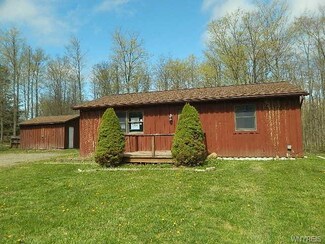 8012 Lewis Rd Unit 5, Holland, NY 14080