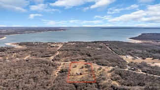 6137 Hummingbird Ln, Kingston, OK 73439