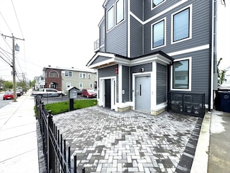 39 Rich St Unit 1, Everett, MA 02149