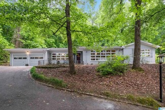 1857 S Lakeshore Dr, Vestavia Hills, AL 35216