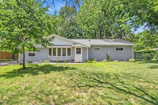 9940 Magnolia St NW, Coon Rapids, MN 55433