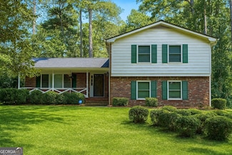 2252 Valley Creek Cir, Snellville, GA 30078