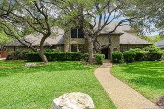 225 Vista Robles St, San Antonio, TX 78232