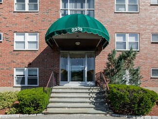 2323 Washington St Unit 2-4, Newton Lower Falls, MA 02462