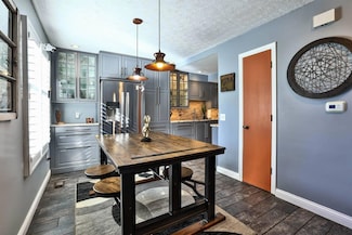 174 Shaker Heights Ln, Crestview Hills, KY 41017