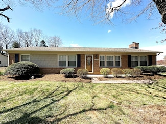 3157 28th St NE, Hickory, NC 28601