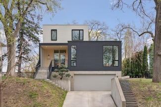 4043 Abbott Ave S, Minneapolis, MN 55410