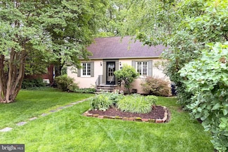 3810 6th St S, Arlington, VA 22204