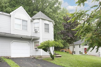 68 Hillside Ave, Haverstraw, NY 10927