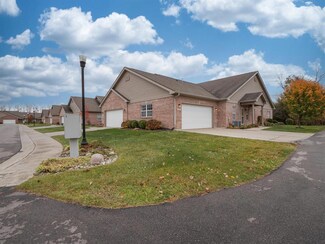 5637 Jones Dr, Plainfield, IN 46168