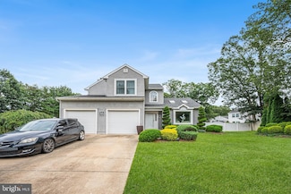 16 Carr Ln, Sicklerville, NJ 08081