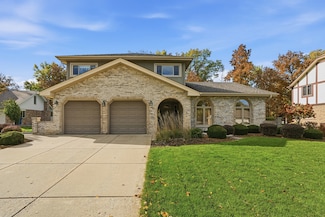 10 Zurich Ct, Crete, IL 60417