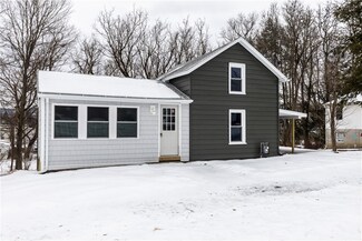 32 Lyman Ave, Waverly, NY 14892