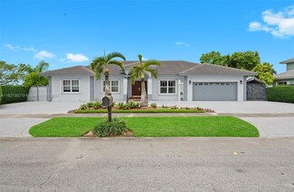 4698 SW 158th Ct, Miami, FL 33185