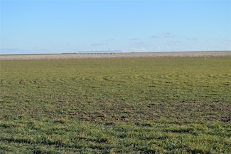000 W 2 of 32 and Se 4 of 29 -22-32 Finney Co Ks, Garden City, KS 67846