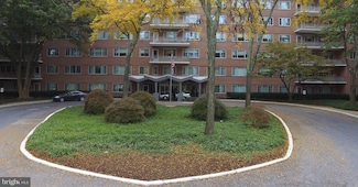 11 Slade Ave Unit 715, Pikesville, MD 21208