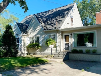 1011 E High St, Mount Pleasant, MI 48858