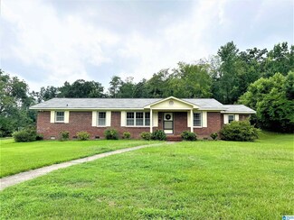 802 4th Ave NE, Jacksonville, AL 36265