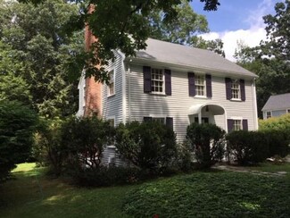 103 Mayo Rd, Wellesley, MA 02482