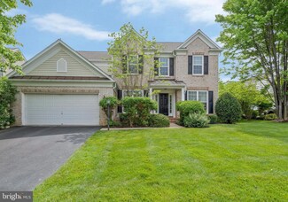 8191 Paper Birch Dr, Lorton, VA 22079
