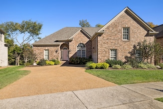 421 Caledonian Ct, Nashville, TN 37211