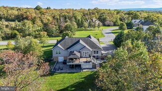 142 Triumphant Way, Falling Waters, WV 25419
