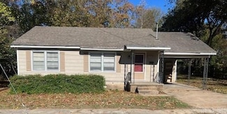 524 W Strawn Ave, Jonesboro, AR 72401