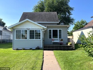 307 4th St NW, Aitkin, MN 56431