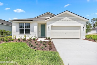 2442 Glade Ln, Green Cove Springs, FL 32043